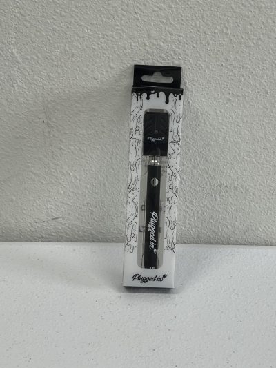 Electronics - 510 Thread Battery - Plugged In - Black (in box)